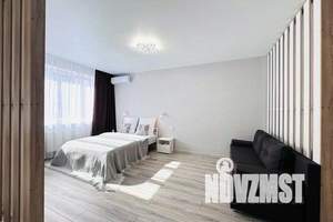 1-к квартира, посуточно, 44м2, 13/24 этаж