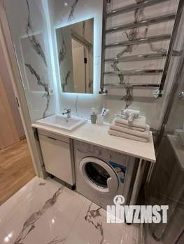 Студия квартира, посуточно, 28м2, 17/24 этаж