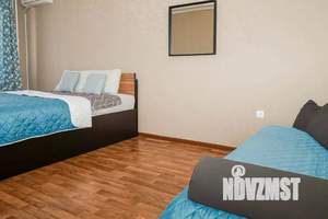 1-к квартира, посуточно, 37м2, 1/17 этаж