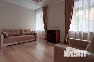 3-к квартира, посуточно, 70м2, 2/7 этаж