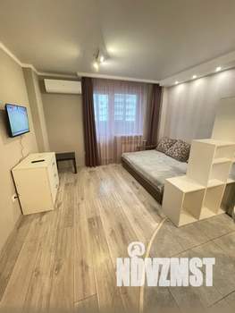 Студия квартира, посуточно, 28м2, 7/23 этаж