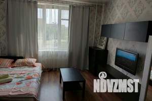 1-к квартира, посуточно, 40м2, 2/15 этаж