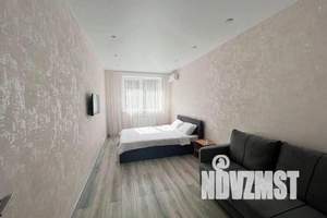 1-к квартира, посуточно, 42м2, 4/25 этаж