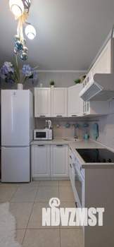 1-к квартира, посуточно, 40м2, 10/18 этаж