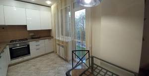 1-к квартира, на длительный срок, 52м2, 4/6 этаж