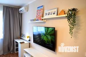 1-к квартира, посуточно, 36м2, 13/16 этаж