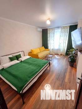 1-к квартира, посуточно, 43м2, 1/24 этаж