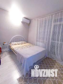 Студия квартира, посуточно, 30м2, 6/21 этаж