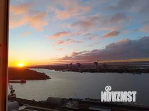 2-к квартира, посуточно, 37м2, 22/25 этаж