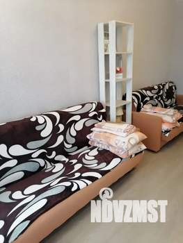 1-к квартира, посуточно, 40м2, 13/23 этаж