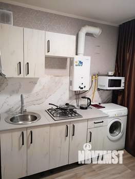 1-к квартира, посуточно, 32м2, 2/5 этаж