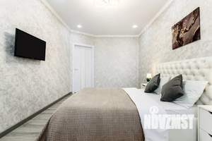 1-к квартира, посуточно, 40м2, 22/32 этаж