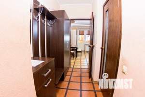 1-к квартира, посуточно, 43м2, 1/1 этаж