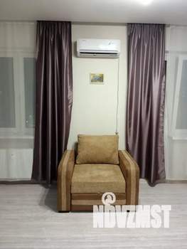 Студия квартира, посуточно, 30м2, 16/18 этаж