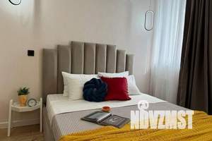 1-к квартира, посуточно, 30м2, 1/25 этаж