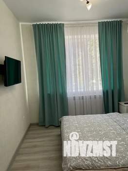1-к квартира, посуточно, 40м2, 1/23 этаж