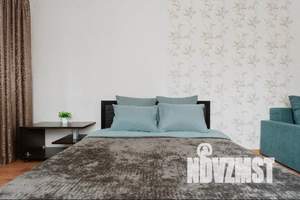 1-к квартира, посуточно, 42м2, 2/23 этаж