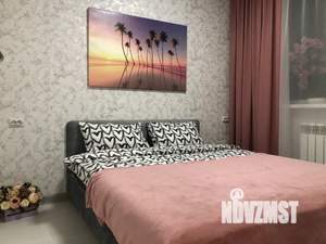 2-к квартира, посуточно, 41м2, 8/22 этаж