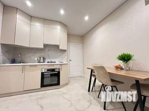 1-к квартира, посуточно, 43м2, 18/24 этаж