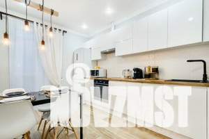 1-к квартира, посуточно, 40м2, 13/24 этаж