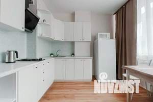 1-к квартира, посуточно, 42м2, 2/23 этаж