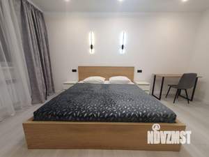 1-к квартира, посуточно, 39м2, 3/18 этаж