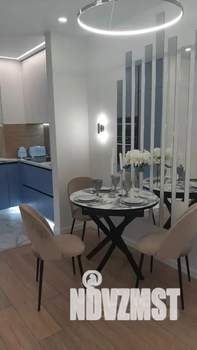 2-к квартира, посуточно, 43м2, 3/25 этаж