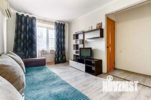 1-к квартира, посуточно, 35м2, 3/6 этаж