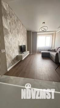 1-к квартира, посуточно, 45м2, 16/23 этаж