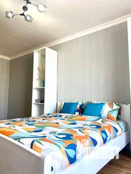1-к квартира, посуточно, 33м2, 8/10 этаж