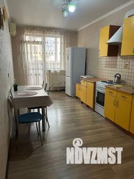 1-к квартира, посуточно, 40м2, 18/20 этаж