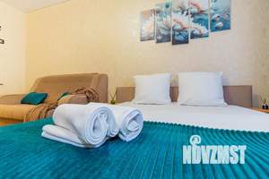 1-к квартира, посуточно, 33м2, 2/20 этаж