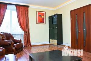 2-к квартира, посуточно, 60м2, 1/1 этаж