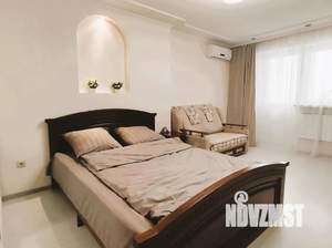 1-к квартира, посуточно, 48м2, 4/10 этаж