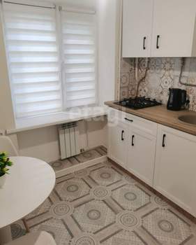 3-к квартира, на длительный срок, 43м2, 1/5 этаж