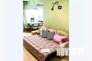 3-к квартира, посуточно, 80м2, 2/17 этаж