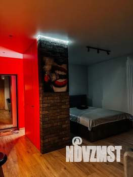 Студия квартира, посуточно, 34м2, 13/18 этаж