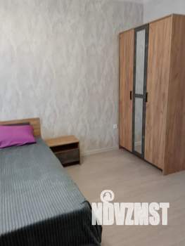 1-к квартира, посуточно, 33м2, 20/21 этаж