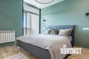 2-к квартира, посуточно, 55м2, 22/32 этаж