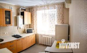 2-к квартира, посуточно, 43м2, 4/5 этаж