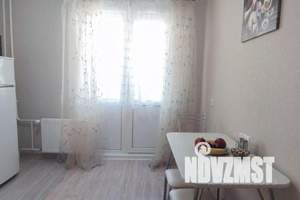 1-к квартира, посуточно, 35м2, 3/18 этаж