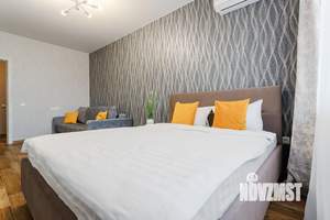 1-к квартира, посуточно, 42м2, 1/1 этаж