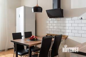 1-к квартира, посуточно, 40м2, 24/24 этаж