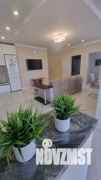 2-к квартира, посуточно, 83м2, 13/25 этаж