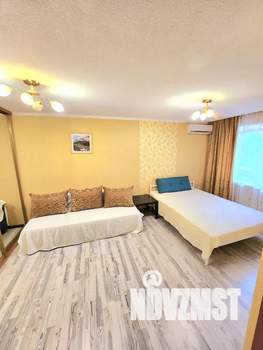 1-к квартира, посуточно, 35м2, 2/5 этаж