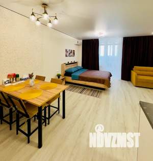 Студия квартира, посуточно, 37м2, 17/17 этаж