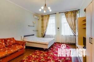 1-к квартира, посуточно, 38м2, 4/4 этаж