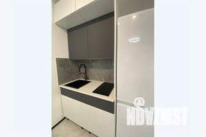 1-к квартира, посуточно, 25м2, 2/18 этаж