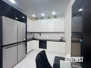 2-к квартира, на длительный срок, 80м2, 8/18 этаж