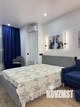 Студия квартира, посуточно, 32м2, 21/24 этаж